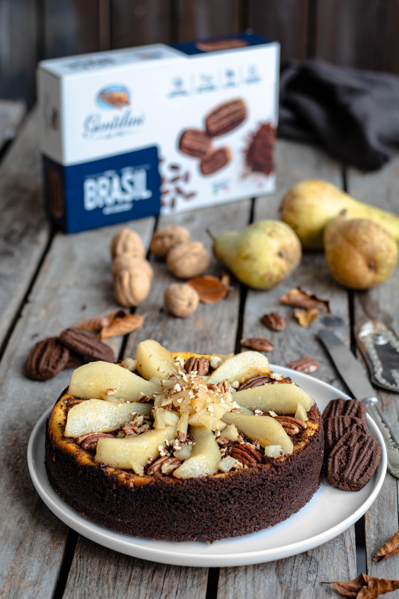 Cheesecake con pere caramellate al miele e noci