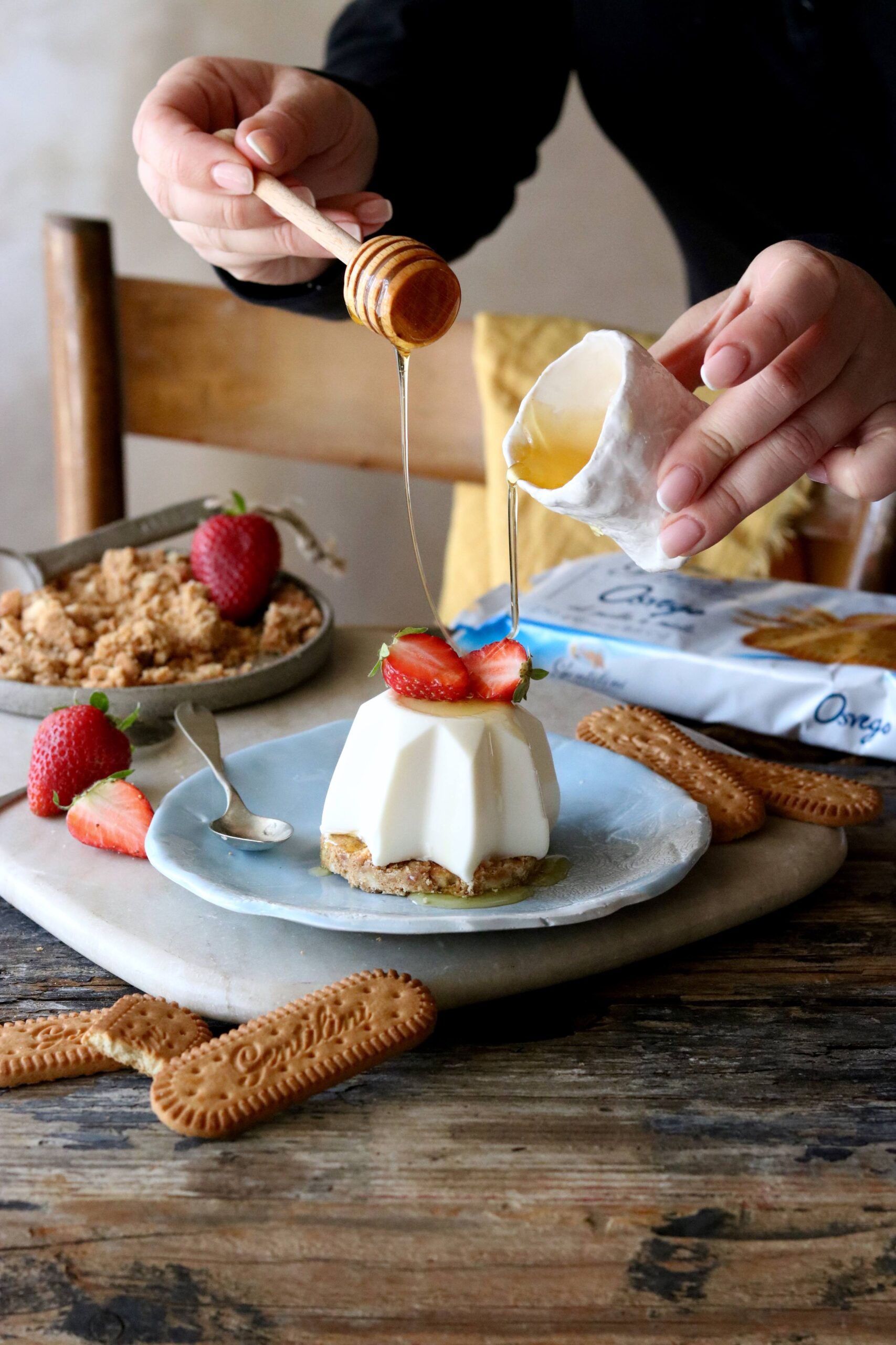Panna cotta alla vaniglia con croccante di Osvego Gentilini