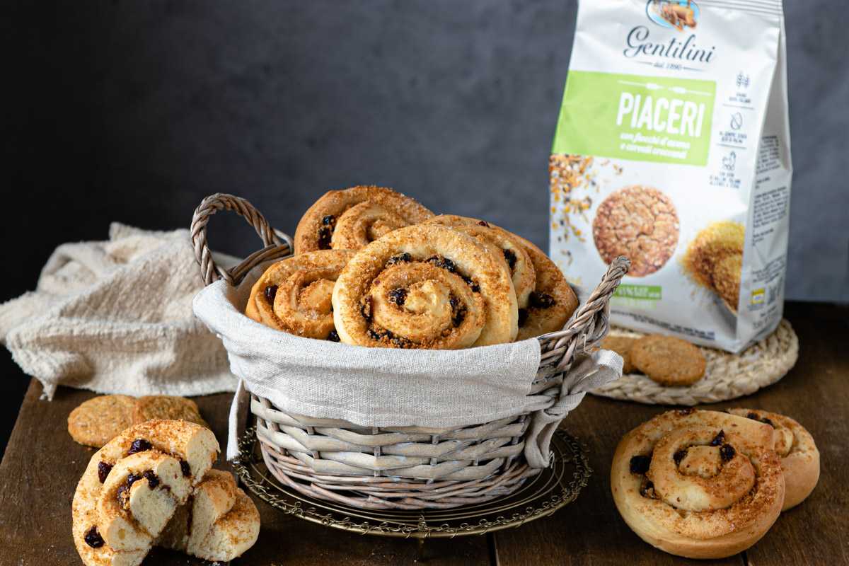 Brioches ai cranberry e Piaceri con fiocchi d’avena e cereali croccanti